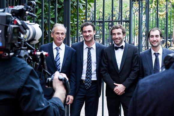 La famille Kretz : "L'Agence" sur TMC : Olivier Kretz et ses enfants Valentin, Martin et Louis - Soirée de gala des 50 ans de la Fondation Claude Pompidou à l'Hôtel Marcel Dassault à Paris le 12 avril 2022.

Rachid Bellak / LMS / Bestimage