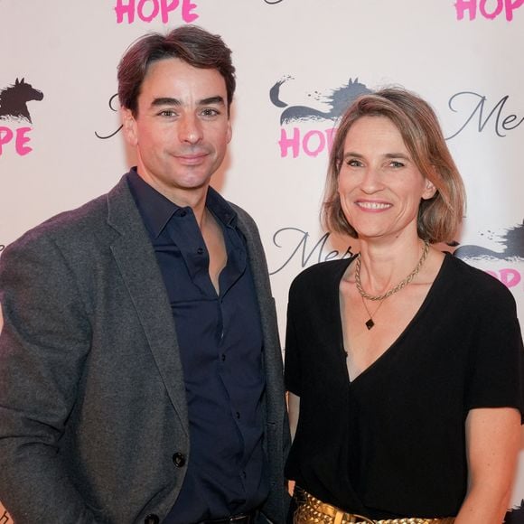 Julian Bugier, Claire Fournier lors de la soirée annuelle de gala de l'association Hope au pavillon Gabriel à Paris le 14 octobre 2025
© Anne-Sophie Guebey / Bestimage