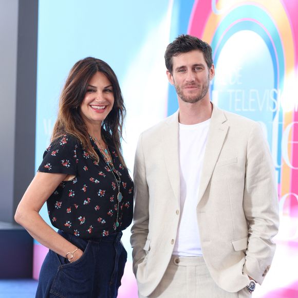 Jean-Baptiste Maunier et Helena Noguerra - Photocall de "Un nouveau jour" lors du 64ème Festival de Télévision de Monte Carlo au Grimaldi Forum de Monaco le 14 juin 2025.
© Denis Guignebourg / Bestimage