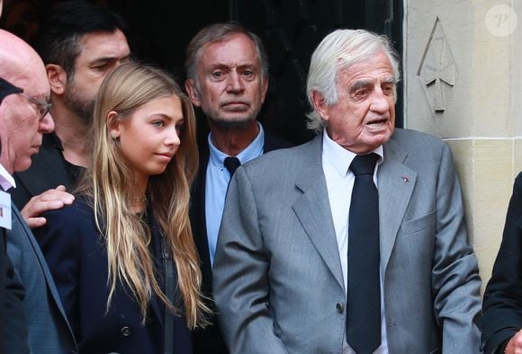 Jean-Paul Belmondo et sa fille Stella - Obsèques de Charles Gérard en la cathédrale arménienne Saint-Jean-Baptiste de Paris le 25 septembre 2019.