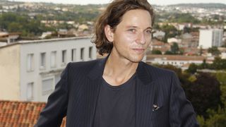 1,75 m pour 69 kg, Raphaël s’adonne à une activité physique 5 jours sur 7 à Montmartre et ne peut plus s’en passer