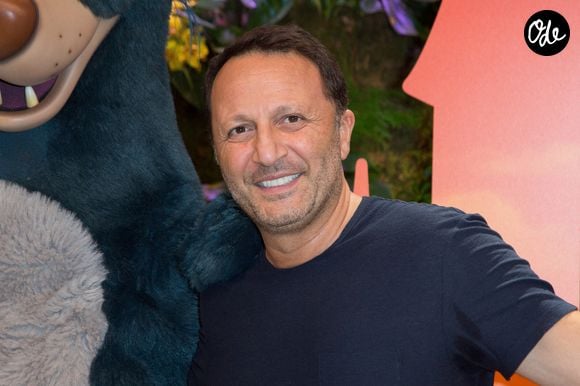 Arthur assiste à l'événement « The Lion King Festival » sur le tapis vert de Disneyland Paris, le 29 juin 2019 à Paris, en France. Photo de Nasser Berzane/ABACAPRESS.COM