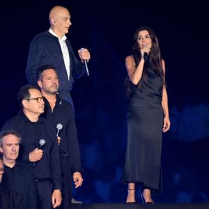 Jenifer et Laurent Bruschini durant Corsu Mezu Mezu, le concert emmené par Patrick Fiori qui a eu lieu au stade Orange Vélodrome à Marseille, le 22 mai 2026, diffusé le 28 août sur France 3.. © Bruno Bebert/Bestimage
