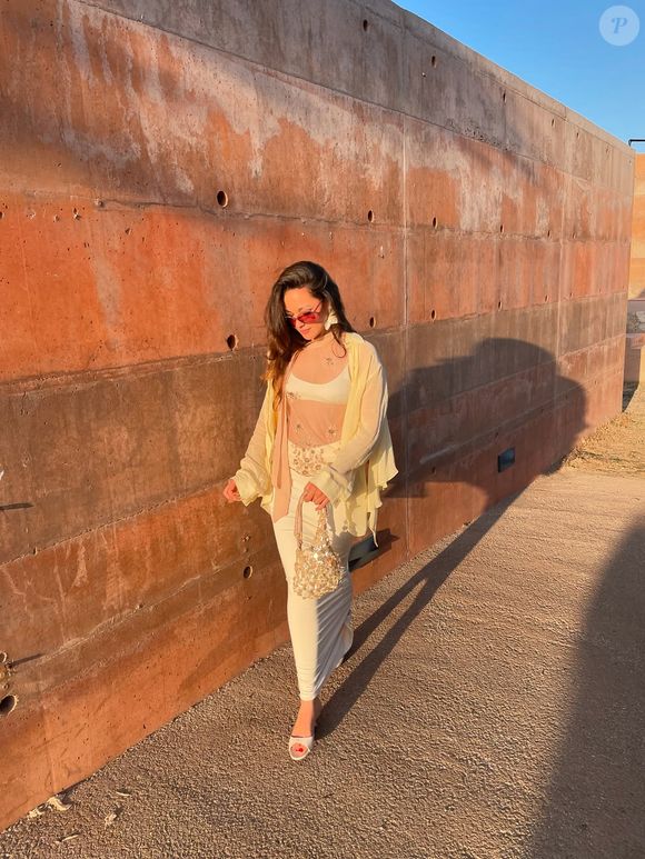 Manon Mateus, Instagram