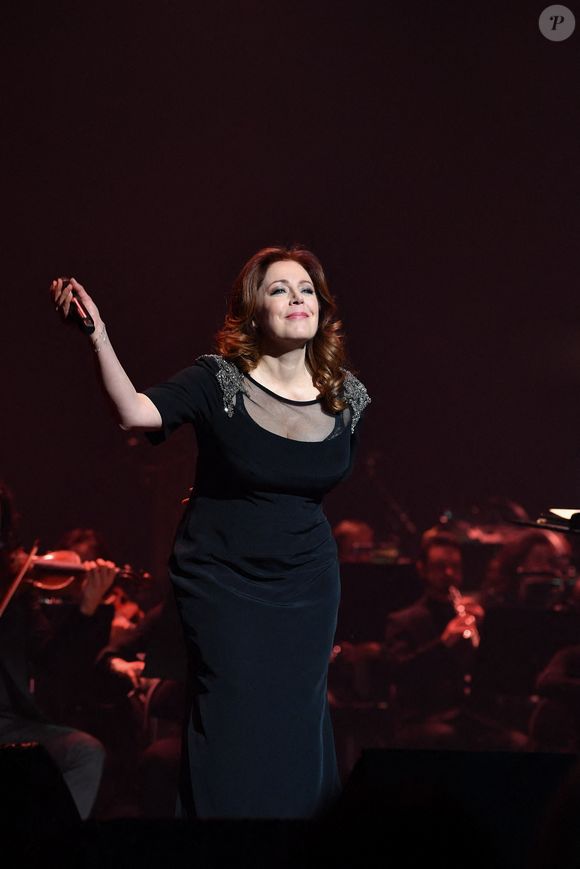 Isabelle Boulay se produit à La Seine Musicale à Paris, France, le 17 octobre 2023. Photo par Christophe Meng/ABACAPRESS.COM