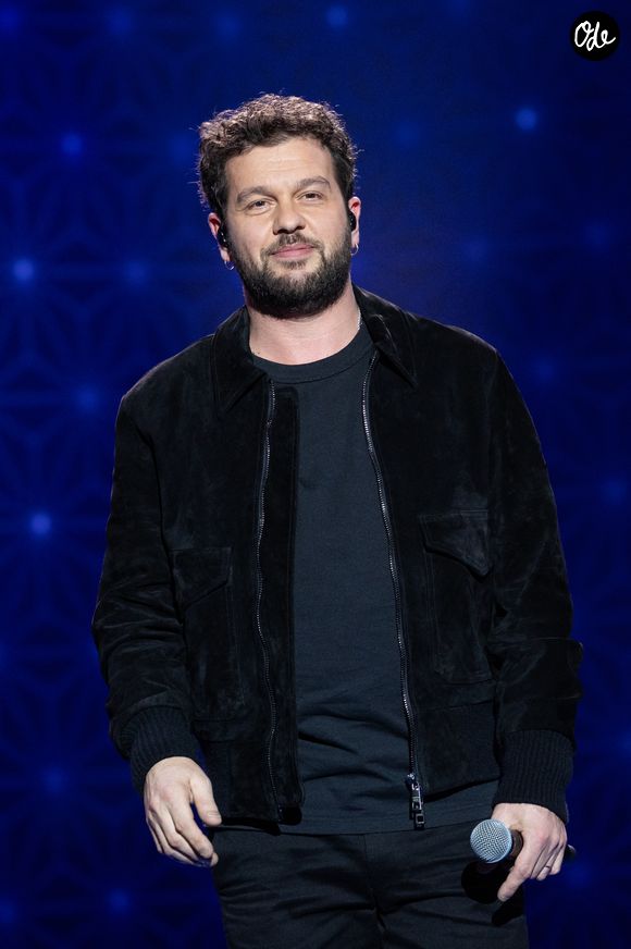 Claudio Capeo pour les surprises de l'enregistrement de l'émission "La Boîte à secrets", présentée par F.Bollaert et diffusée le 16 janvier 2026 sur France 3, dans les studios du Lendit à Saint-Denis, France, le 16 décembre 2025. © Cyril Moreau/Bestimage