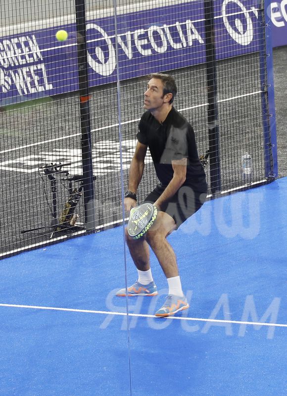Exclusif - Robert Pirès - Célébrités participent au tournoi "Padel Invitational” co-organisée par Webedia et la Fédération Française de Tennis (FFT) sur le court Philippe Chatrier lors du Greenweez Paris Major Premier Padel 2024 à Roland Garros le 28 septembre 2024. © Marc Ausset-Lacroix/Bestimage