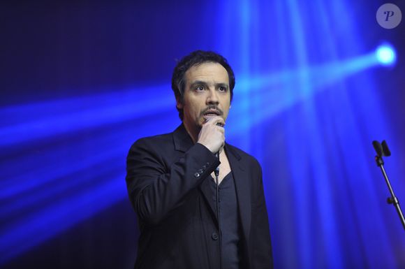 Alexandre Astier - Enregistrement du spectacle "Carte blanche à Baptiste Lecaplain" à la Cigale à Paris le 12 Décembre 2012.  

Photo : AGENCE / BESTIMAGE