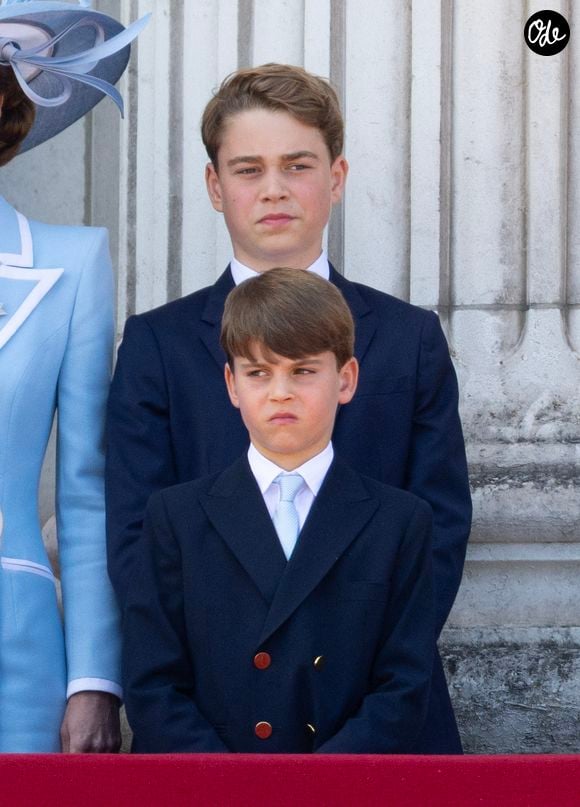 Le prince George et son petit frère, le prince Louis, pendant Trooping the Colour, le 13 juin 2026. 

© Bestimage