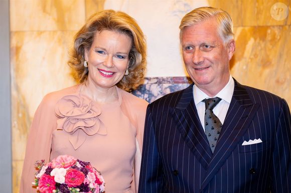 Le Palais royal a salué son engagement et son investissement constant au service du commerce extérieur de la Belgique. 

Bruxelles, BELGIQUE Les membres de la famille royale belge se sont réunis lors du concert annuel à Bruxelles, marquant le début des célébrations de la fête nationale pour 2025.



Sur la photo :  King Philippe (Le roi Philippe de Belgique), Queen Mathilde (La reine Mathilde de Belgique)