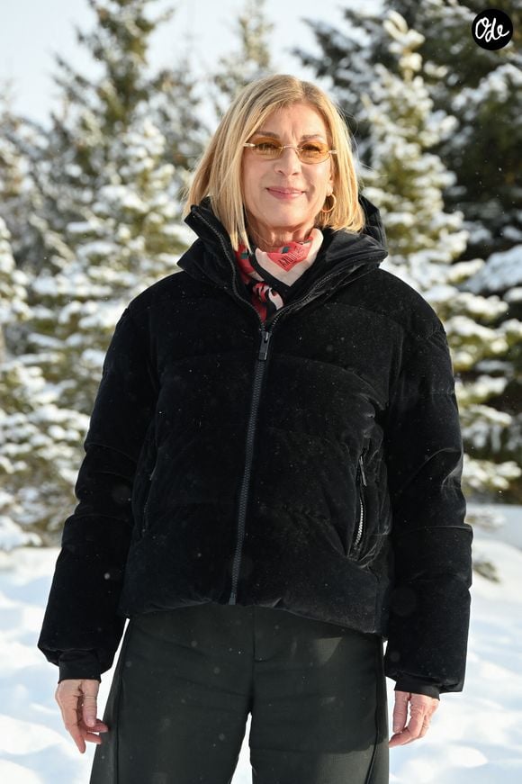 Michele Laroque pose pour la séance photo du film « Mauvaise pioche » lors du 29e Festival du film d'humour de l'Alpe d'Huez, en France, le 22 janvier 2026. Photo de Mireille Ampilhac/ABACAPRESS.COM