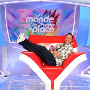 Jarry aux commandes de "Tout le monde veut prendre sa place"