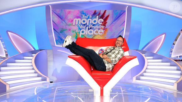 Jarry aux commandes de "Tout le monde veut prendre sa place"