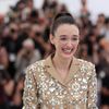 Charlotte Le Bon au photocall du film "Niki" lors du 77ème Festival International du Film de Cannes, au Palais des Festivals à Cannes, France, le 24 mai 2024. © Moreau-Jacovides/Bestimage