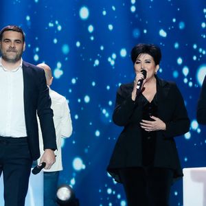 Exclusif - Carole Gaessler, Matthieu Lartot, Liane Foly, Juan Arbelaez - Surprises - Enregistrement de l'émission "La Boîte à Secrets N°19" dans les studios de la Cité du Cinéma à Saint-Denis, présentée par F.Bollaert et diffusée le 3 janvier sur France 3
© Christophe Clovis / Bestimage