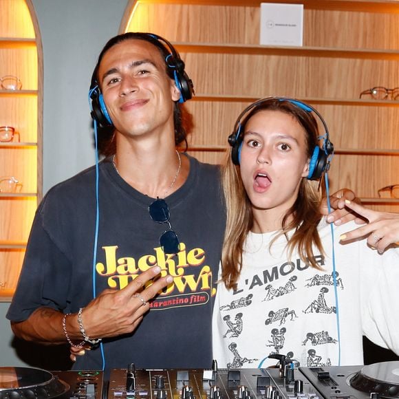 Exclusif - Raphaël le Friant (fils de Bob Sinclar) et sa soeur Paloma - Inauguration du showroom de Nathalie Blanc à Paris, France, le, 19 juin 2025. © Christophe Clovis / Bestimage