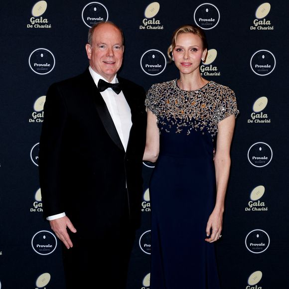Le prince Albert II de Monaco, La princesse Charlène de Monaco lors de la soirée de gala Provale Solidarité à l'hôtel Four Seasons Hôtel, George V à Paris le 13 mars 2026. © Dominique Jacovides / Bestimage