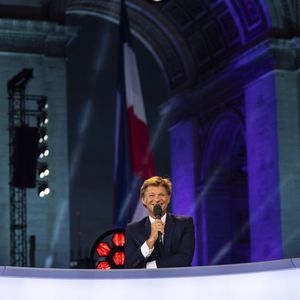 Exclusif - Laurent Delahousse - Personnalités sur le plateau de l'émission "Paris 2024 : merci! La grande soirée événement" sur les Champs-Elysées à Paris, à l'occasion des Jeux Olympiques et Paralympiques Paris 2024, diffusée en direct sur France 2, le 14 septembre 2024
© Perusseau-Ramsamy / Bestimage