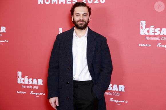 Pio Marmaï - Photocall du dîner des nommés aux César 2026 au Fouquet's Paris le 9 février 2026.

© Christophe Aubert / Bestimage