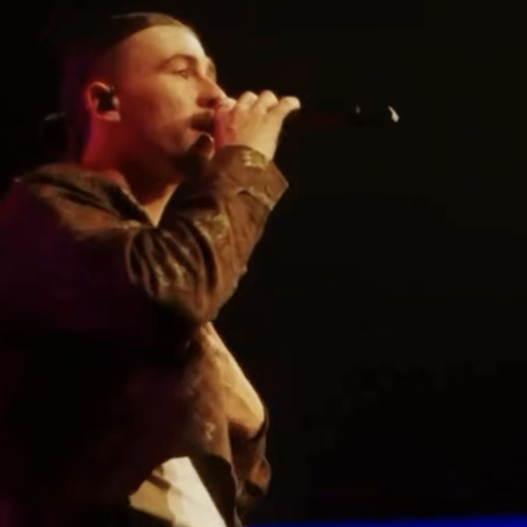 Il a annoncé la sortie d’un concert live de sa tournée Chaque seconde Tour. 

Story Instagram de Pierre Garnier le 7 mars 2026