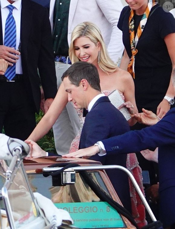 Ivanka Trump et Jared Kushner lors du mariage de Jeff Bezos et Lauren Sanchez à Venise le 27 juin 2025. Backgrid UK / Bestimage
