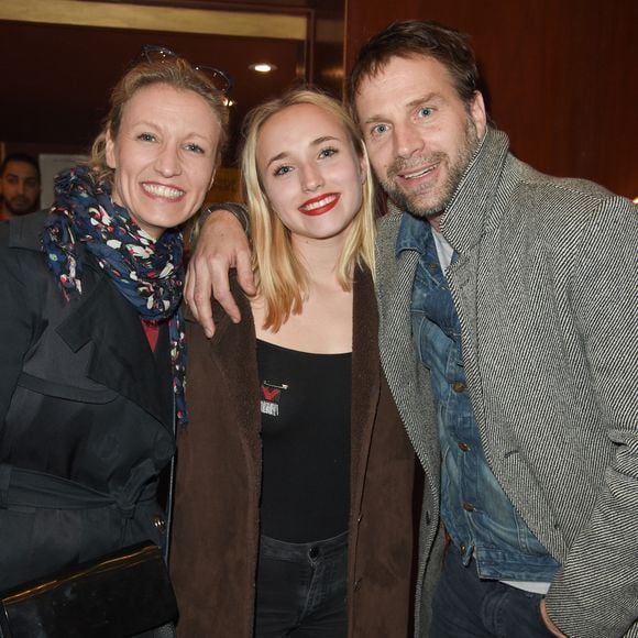 Alexandra Lamy, Chloé Jouannet et son père Thomas Jouannet - Représentation de la pièce "Les Monologues du Vagin" au théâtre le Comédia à Paris le 12 mars 2018. © Guirec Coadic/Bestimage