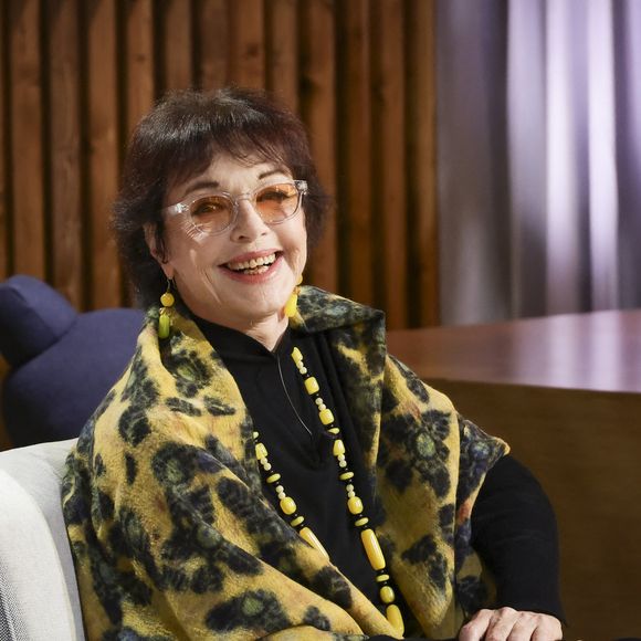 Dans une précédente interview accordée à "Paris Match", l'actrice a laissé sous-entendre que l'infidélité de son partenaire serait à l'origine de leur rupture

Exclusif - Anny Duperey sur plateau de l'émission "Animalement Vôtre" présentée par B.Montiel et diffusée le 1er février 2026 sur France 3, à Paris, France, le 3 décembre 2025. © Jack Tribeca/Bestimage