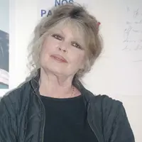 Partie alors qu’elle “regardait les étoiles” : les dernières heures de Brigitte Bardot racontées par une amie