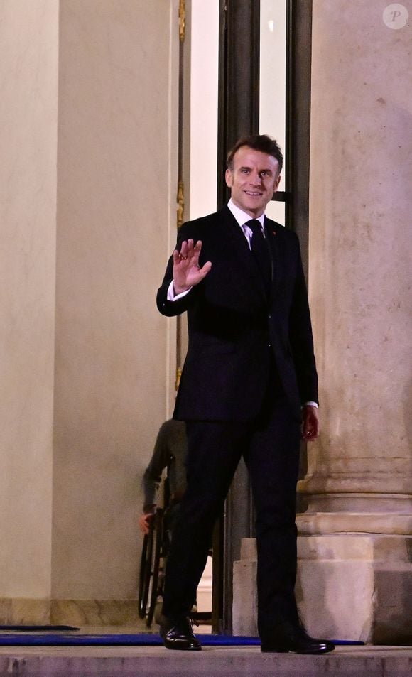 Le président Emmanuel Macron accueille Justin Trudeau, premier ministre du Canada, pour un dîner de travail au palais de l'Elysée dans le cadre du sommet pour l'action sur l'IA le 9 février 2025

© Christian Liewig / Bestimage