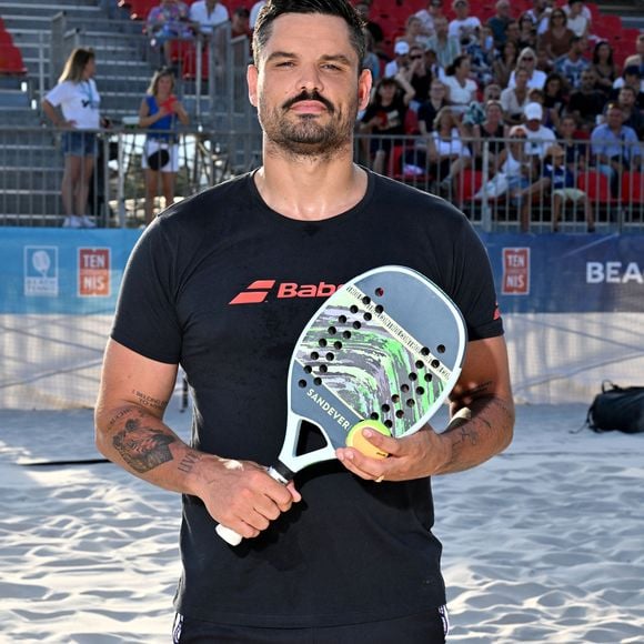 Le champion olympique a quitté le foyer très jeune pour se consacrer à la natation.

Exclusif - Florent Manaudou lors de l'évènement caritatif "Tsonga & Friends Beach Solidarity Event" organisé par l’association "Attrap'la Balle" dans le cadre du Beach Sport Festival à Saint-Laurent-du-Var. © Bruno Bebert/Bestimage