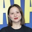 Laura Felpin : longtemps complexée par ce trouble dans son enfance, elle raconte comment ses parents l’ont aidée à l’assumer