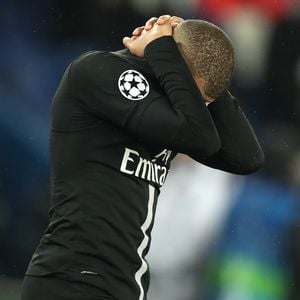 Kylian Mbappé a été hospitalisé à Miami

Grande tristesse de Kylian Mbappé après la défaite du PSG après le match de 8ème de finale retour de Ligue des champions opposant le Paris Saint-Germain à Manchester Unted à Paris. © Cyrill Moreau/Bestimage