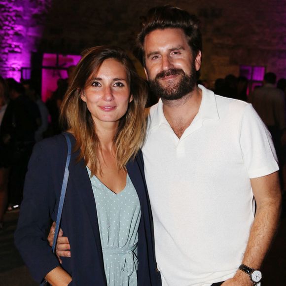 Avec son mari Grégoire Ludig, Marie Portolano veille à offrir à leurs enfants une éducation fondée sur le respect et l’égalité.

Exclusivité - Marie Portolano et son compagnon Grégoire Ludig assistent à la soirée du 10e Festival du film d'Angoulême, à Angoulême, en France, le 25 août 2017. Photo de Jérôme Domine/ABACAPRESS.COM