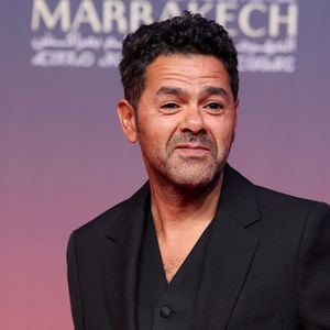 Jamel Debbouze au photocall de la cérémonie d'hommage à Sean Penn lors de la deuxième journée du 21e Festival international du film de Marrakech, le 30 novembre 2024 à Marrakech, Maroc. © Dominique Jacovides/Bestimage