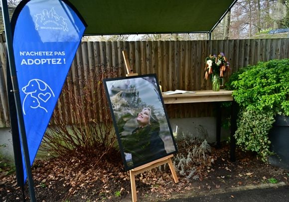 Illustration de l'ancienne demeure (bergerie du XVIIIème siècle) de Brigitte Bardot à Bazoches-sur-Guyonne dans les Yvelines, France, le 2 janvier 2026. © Christian Liewig/Bestimage