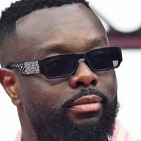 Gims : Malgré l'affaire, il fait une apparition surprise sur scène au concert de la chanteuse Théodora