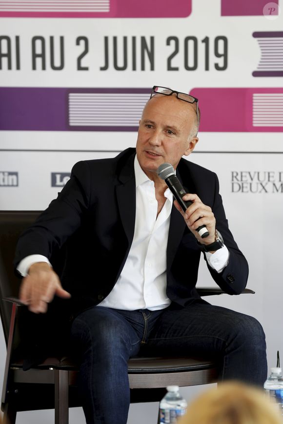 Le journaliste s’est dit choqué par le lancement d’une émission concurrente animée par Marie Drucker et Alain Bauer.

Dominique Rizet, journaliste à BFMTV durant la première journée du 24ème festival du livre de Nice le 31 mai 2019. © Dylan Meiffret/Nice-Matin/Bestimage