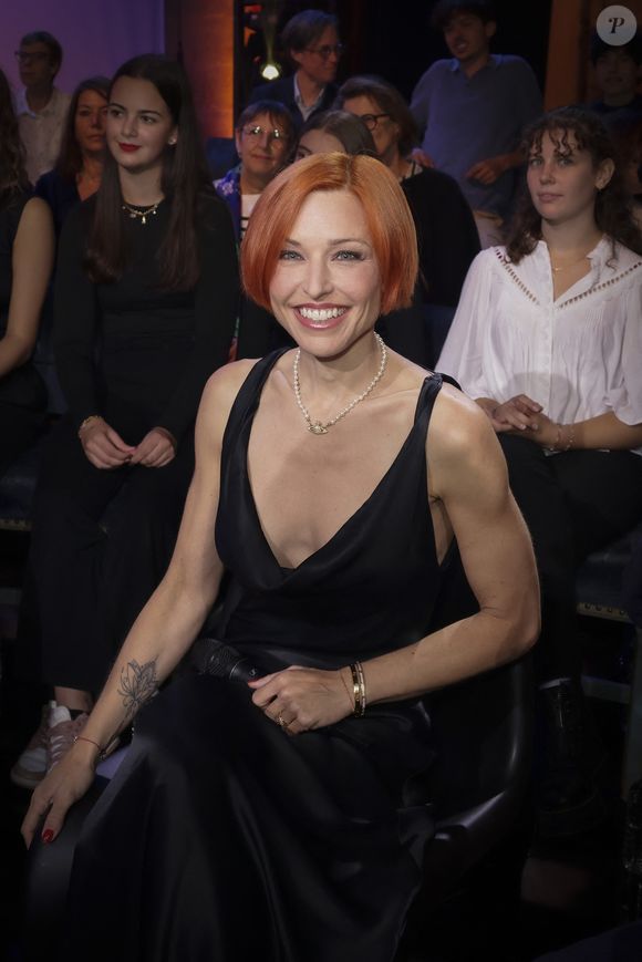 Exclusif - Natasha St-Pier lors de l'enregistrement de l'émission Le Grand Echiquier - Spécial Claude François présentée par C.Chazal et A.Manoukian et diffusée le 13 janvier sur France, à l'Opéra royal du château de Versailles, accompagné par l'Orchestre de l'Opéra Royal à Versailles, France, le 16 septembre 2025. Jack Tribeca/Bestimage