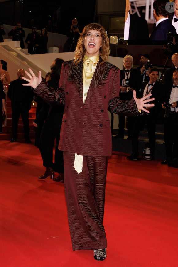 Daphné Bürki - Montée des marches du film « La femme la plus riche du monde » lors du 78ème Festival International du Film de Cannes, au Palais des Festivals à Cannes. Le 18 mai 2025
© Jacovides-Moreau / Bestimage