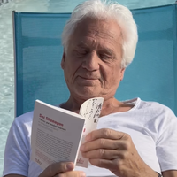 Gérard Lenorman : Sa maison avec piscine située dans la ville du Sud qui a le plus beau marché de France