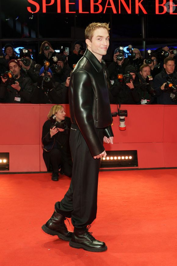 Robert Pattinson - Première du film "Mickey 17" lors de la 75ème édition du festival international du film de Berlin (La Berlinale 2025), le 15 février 2025. API / BESTIMAGE