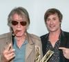 Une icône comme on n'en fait plus !
Exclusif - Jacques Dutronc (Victoire d'honneur) avec son fils Thomas Dutronc en backstage lors la 37ème cérémonie des Victoires de la musique à la Seine musicale de Boulogne-Billancourt. © Cyril Moreau / Tiziano Da Silva / Bestimage