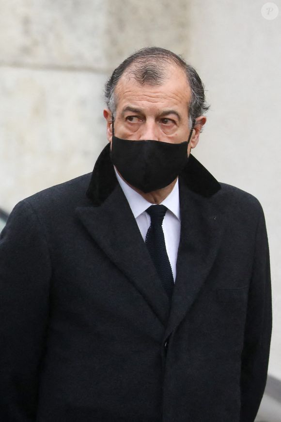 Henri Giscard d'Estaing - Obsèques de l’ancien président Valéry Giscard d'Estaing en l’église Saint Hilaire à Authon dans le Loir-et-Cher le 5 décembre 2020.