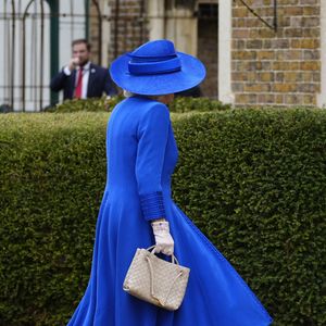 Camilla Parker Bowles dans les jardins du château de Windsor. © PA Photo/ Bestimage