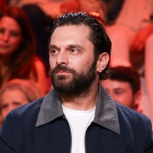 Au micro d'Antoine de Caunes, l'acteur s'est laissé aller à quelques confidences sur sa grande passion loin des plateaux de tournage, jugée un brin dangereuse pour sa carrière.

Exclusif - Pio Marmaï - Plateau de l'émission "C à vous" lors du 79ème Festival International du Film de Cannes le 13 mai 2026. © Jack Tribeca / Bestimage