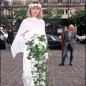 Archives - Christine Bravo, le jour de son mariage avec Philippe Brunel. AGENCE / BESTIMAGE