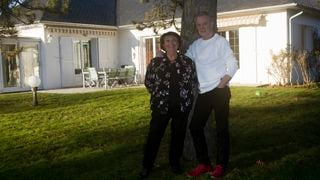 Herbert Léonard : Visite de sa demeure dans un village de peintres à l'orée de la forêt de Fontainebleau où il vivait depuis plus de 30 ans