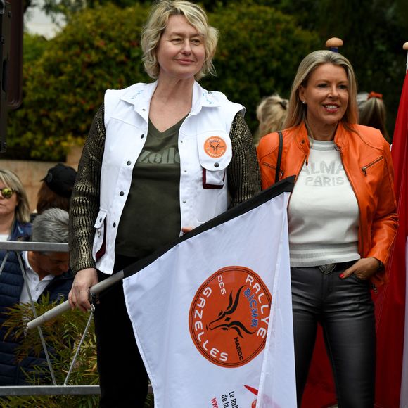 Malgré cette présence, elle n’a pas oublié de célébrer l’anniversaire de son petit-fils Vahé

Le prince Albert II de Monaco a donné le départ de la 34eme édition du Rallye des Gazelles, depuis le chapiteau de Fonvieille à Monaco, en compagnie de Dominique Serra, la fondatrice et présidente du Rallye, de la marraine de coeur pour 2025, Luana Belmondo, Nadia Fettah Alaoui, la ministre de l'Economie et des Finances du Royaume du Maroc, du président du Conseil National Monégasque, Thomas Brezzo, et des personnalités du gouvernement, le 12 avril 2025. © Bruno Bebert / Bestimage
