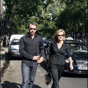 Claire Chazal et Philippe Torreton - Cimetière Montparnasse