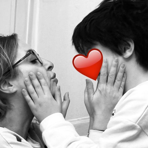 On peut ainsi la voir avec son fils Gabriel et avec son beau-fils Alexandre. 
Instagram @leasalameoff mercredi 31 décembre 2025